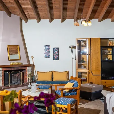 Hotel Mary's Near Meteora 3*