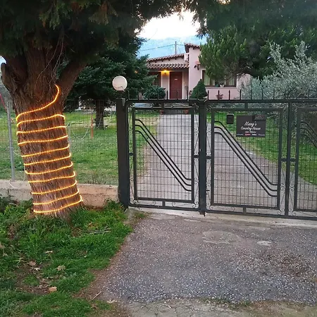 Mary's Country House Near Meteora Holiday home *